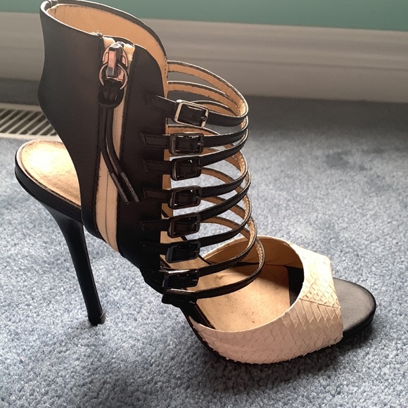 L.A.M.B. High Heel Strappy Sandals - 7.5 - Picture 2 of 6